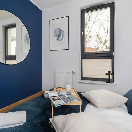 Apartment Kollataja With Parking By Renters Prestige
